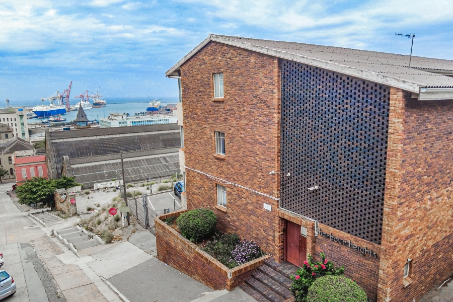 1 Bedroom Property for Sale in Port Elizabeth Central Eastern Cape